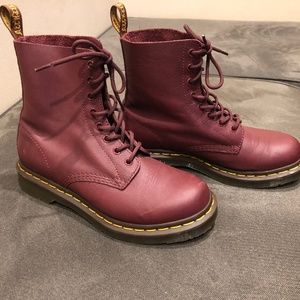 Dr Martens 1460 Pascal Leather Cherry Red - US 8